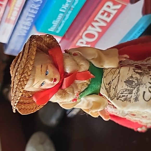 Vintage Italian doll from Capri - Picture 2 of 9